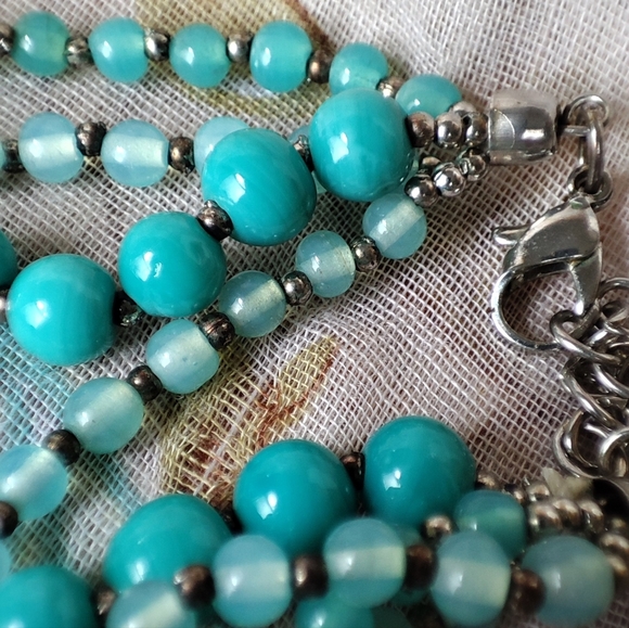 Aqua Turquoise 4 Strand Glass Beaded Necklace Vintage EUC A Mermaid Wore This - Picture 8 of 12